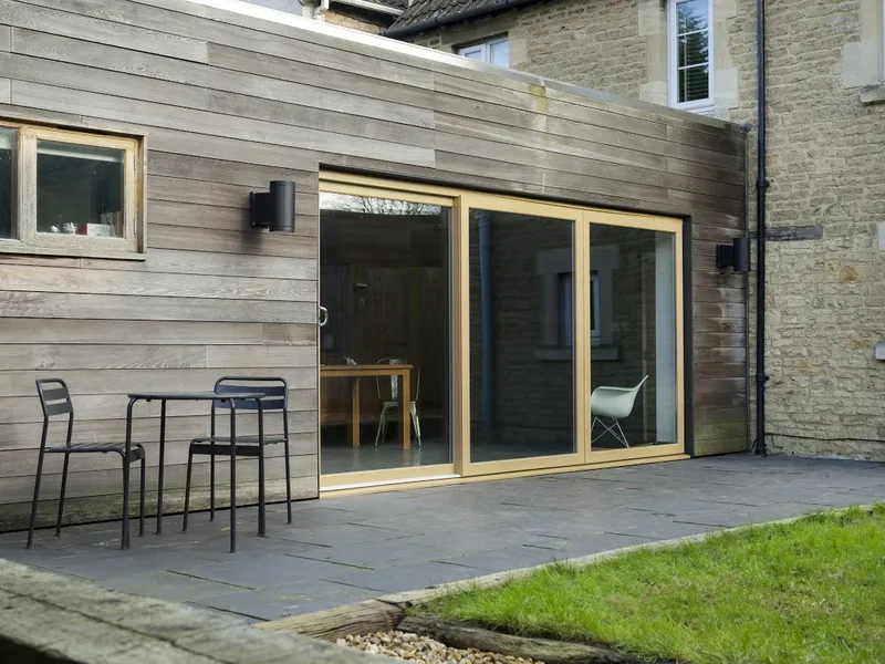 Patio Clapton