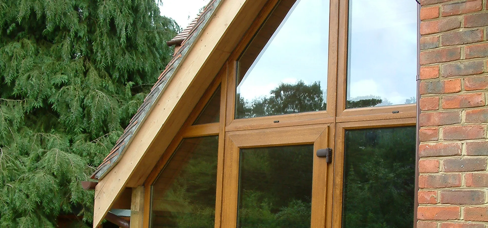 Bow Windows Clapton
